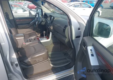 2011 Nissan Pathfinder S/Le/Se z USA, uszkodzony, nr VIN 5N1AR1NB9BC602600